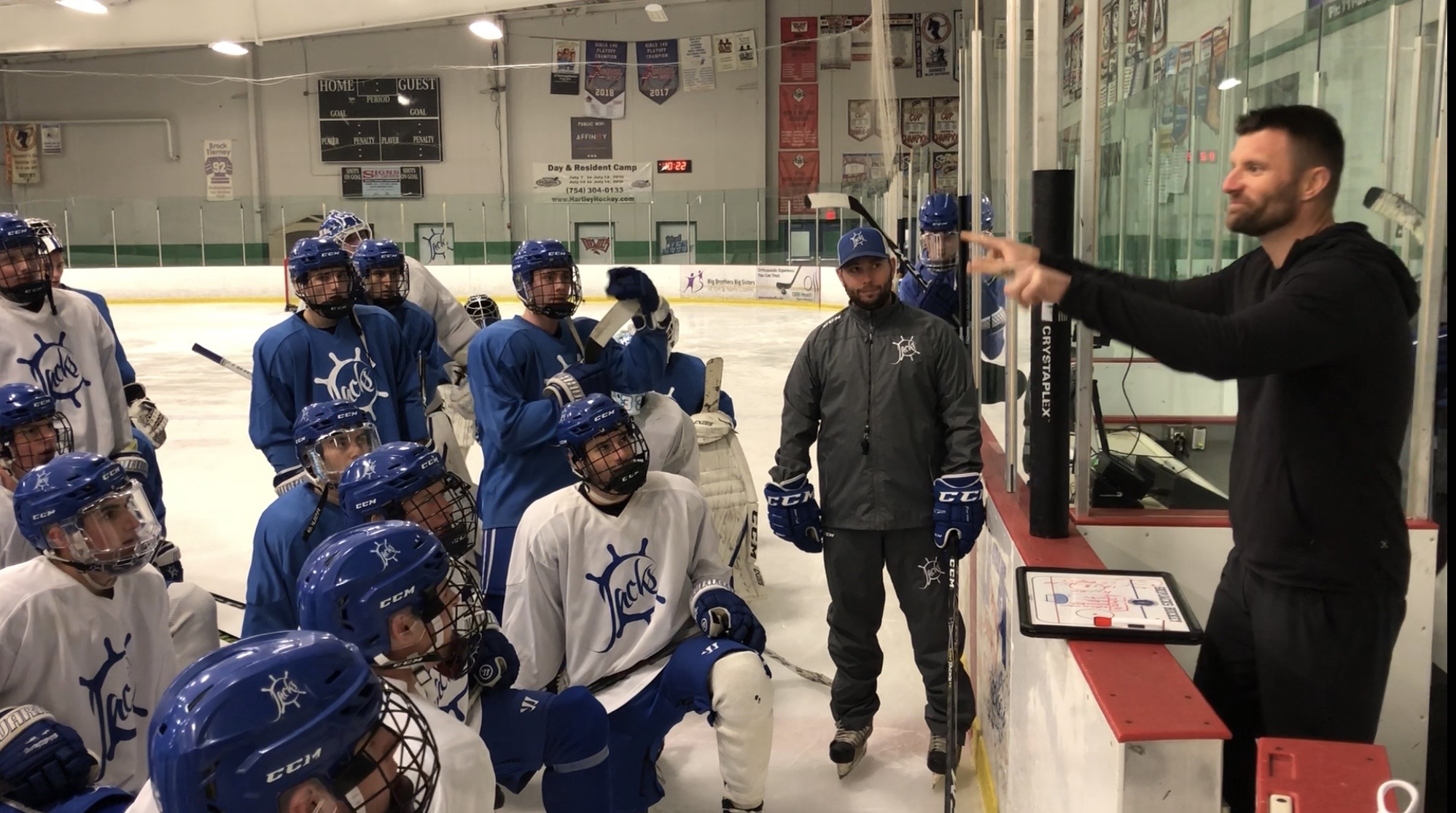 Brian Coaching Hockey Players on in Practice MPM Techniques